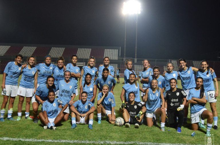 26 años de fútbol femenino de AUF en Uruguay - EL PAÍS Uruguay