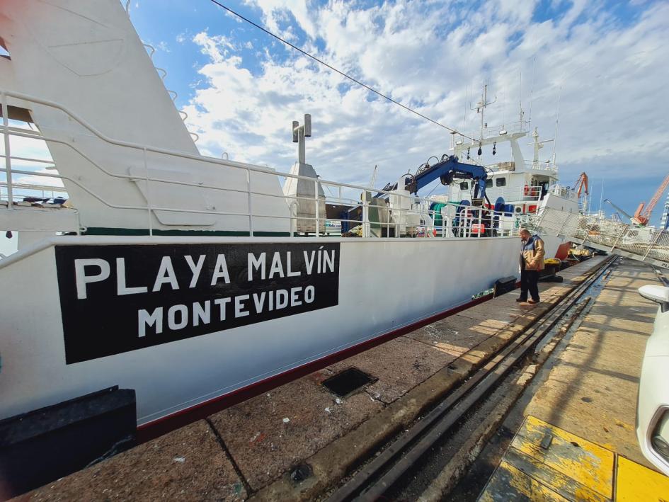 Barco en un puerto uruguayo.
